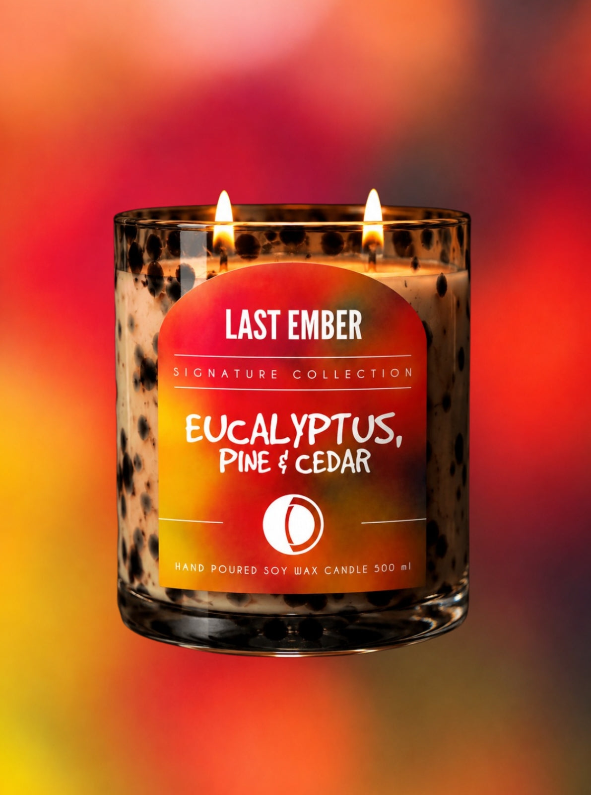 Large Scented Candle - Eucalyptus, Pine & Cedar